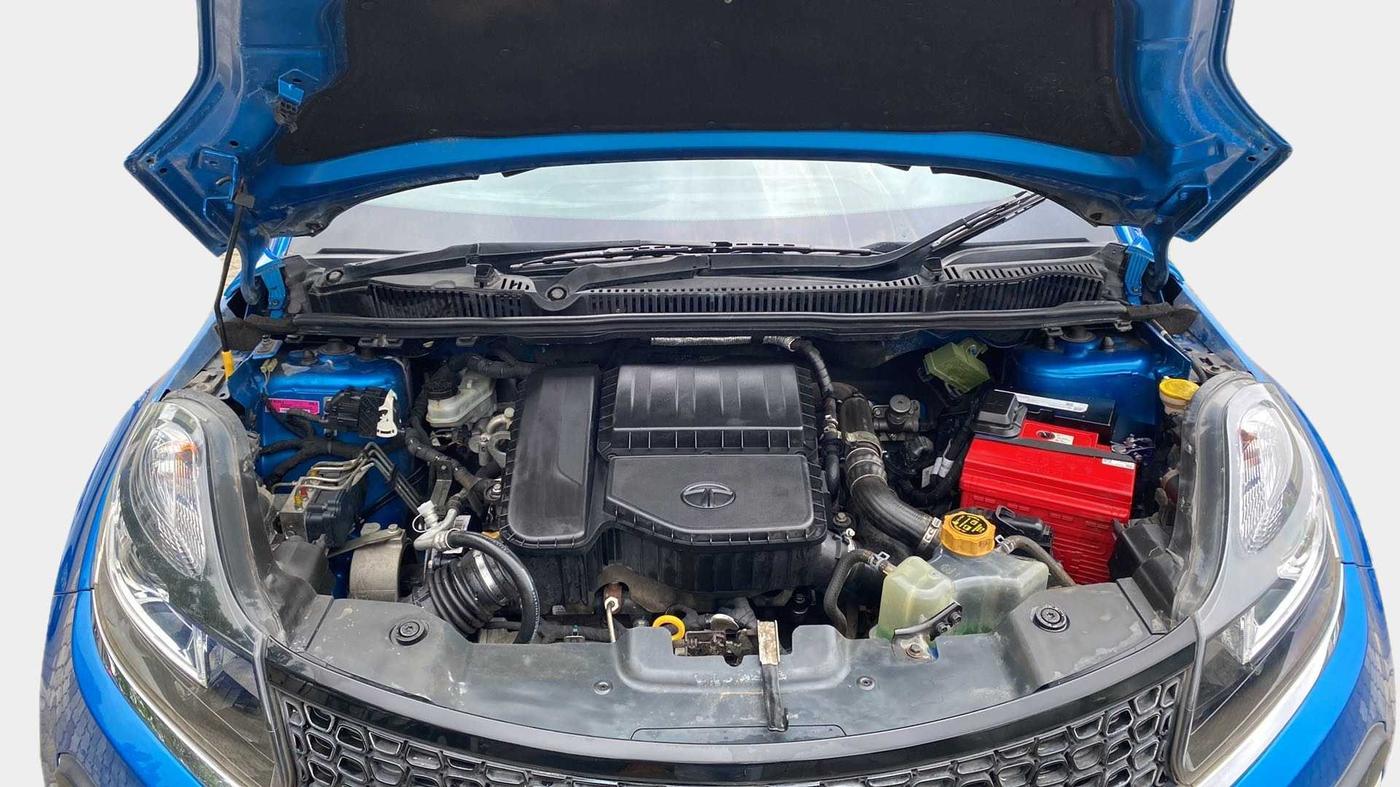 2017 Tata NEXON XZ PLUS DIESEL, Diesel, Manual, 24,342 km, Open Bonet