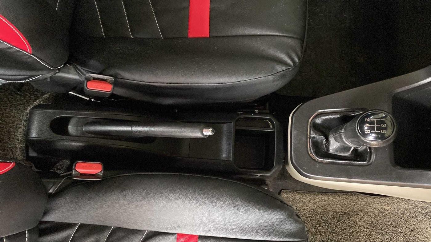 2019 Maruti New Wagon-R VXI 1.0, Petrol, Manual, 53,966 km, Gear Lever