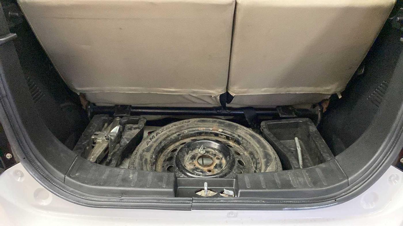2017 Maruti Wagon R 1.0 VXI, Petrol, Manual, 36,674 km, Boot Inside