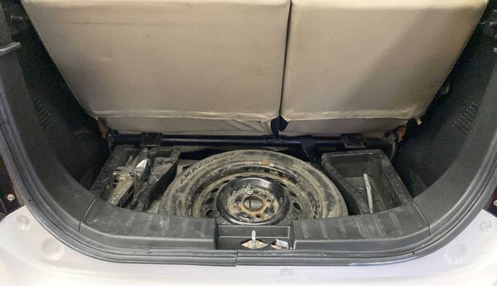 2017 Maruti Wagon R 1.0 VXI, Petrol, Manual, 36,674 km, Boot Inside