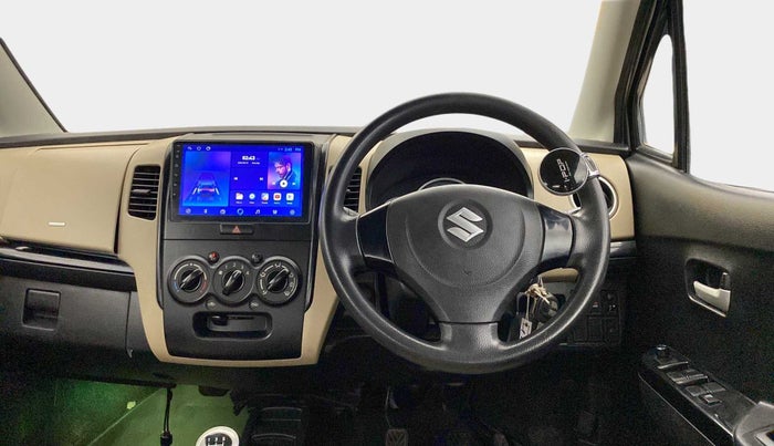 2017 Maruti Wagon R 1.0 VXI, Petrol, Manual, 36,674 km, Steering Wheel Close Up
