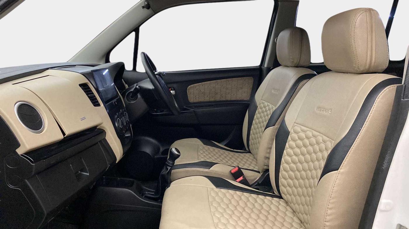2017 Maruti Wagon R 1.0 VXI, Petrol, Manual, 36,674 km, Right Side Front Door Cabin