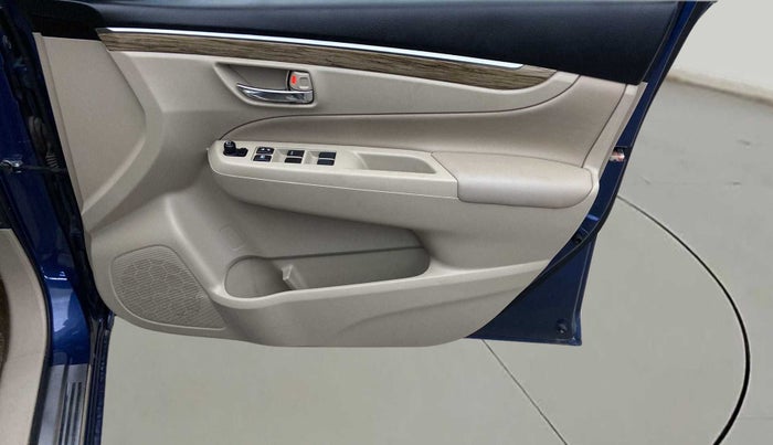 2019 Maruti Ciaz ALPHA 1.5 SHVS PETROL, Petrol, Manual, 59,733 km, Driver Side Door Panels Control