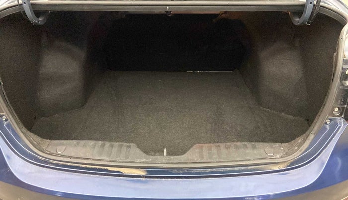 2019 Maruti Ciaz ALPHA 1.5 SHVS PETROL, Petrol, Manual, 59,733 km, Boot Inside