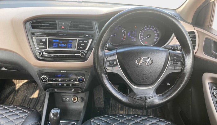 2017 Hyundai Elite i20 SPORTZ 1.2, Petrol, Manual, 78,724 km, Steering Wheel Close Up