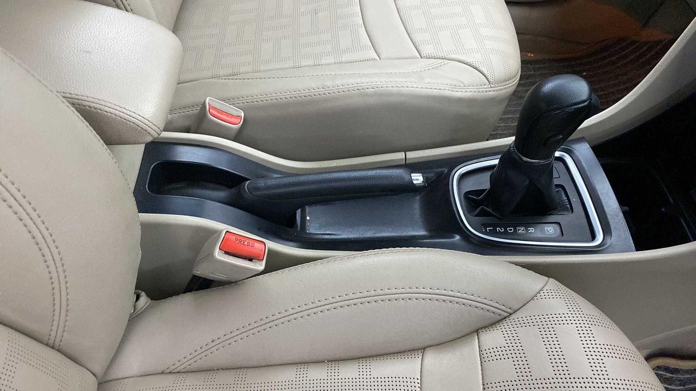 2022 Maruti Ciaz ZETA AT 1.5  SHVS PETROL, Petrol, Automatic, 24,062 km, Gear Lever