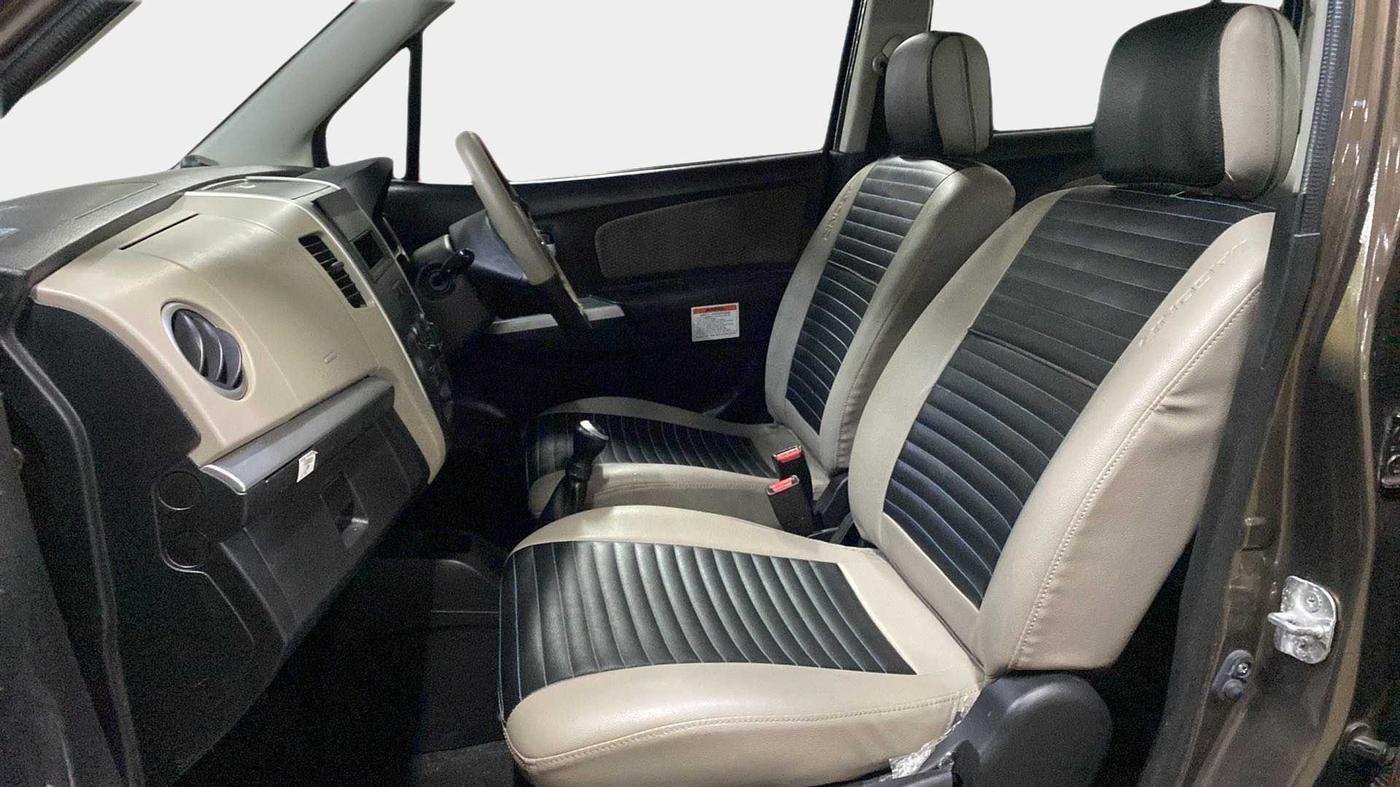 2014 Maruti Wagon R 1.0 LXI CNG, CNG, Manual, 66,612 km, Right Side Front Door Cabin