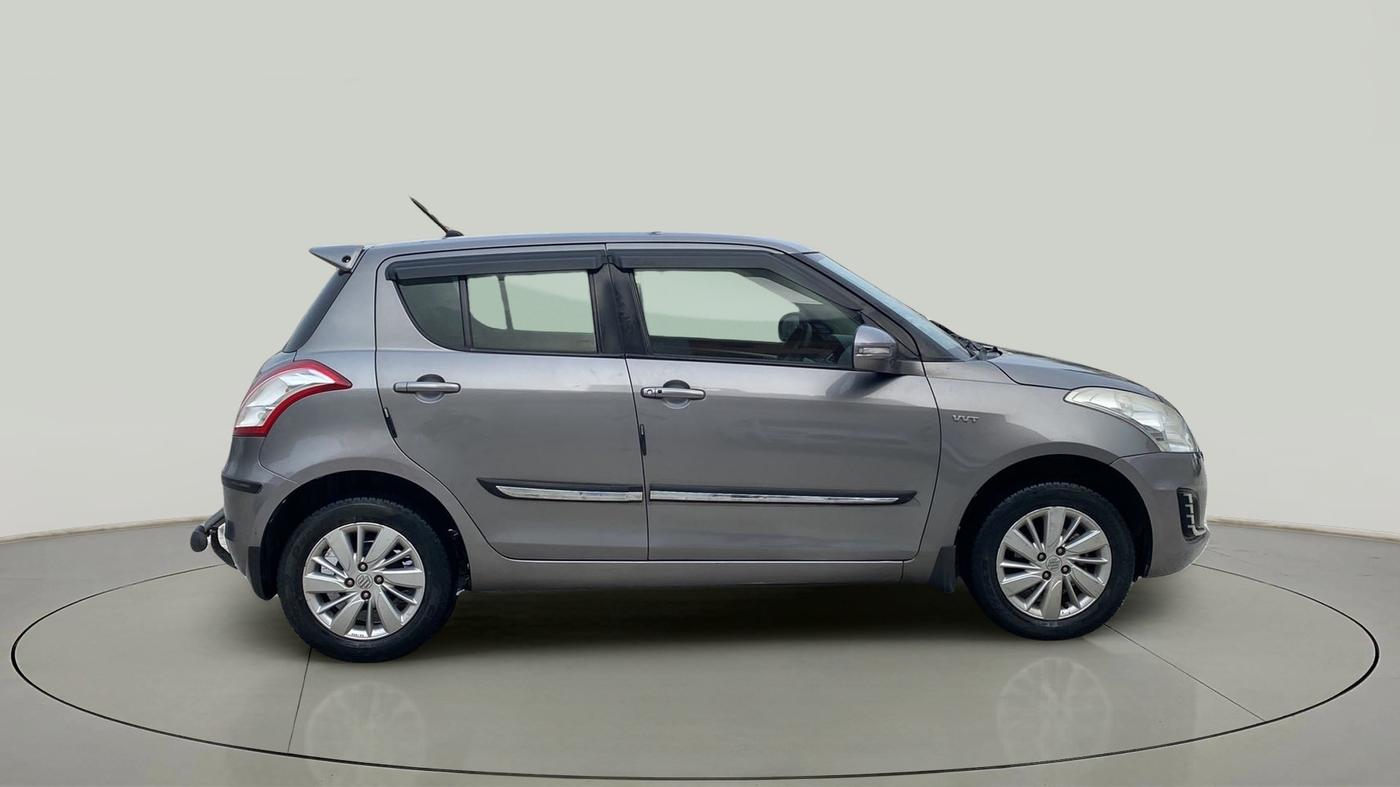 2015 Maruti Swift ZXI, Petrol, Manual, 46,517 km, Right Side View