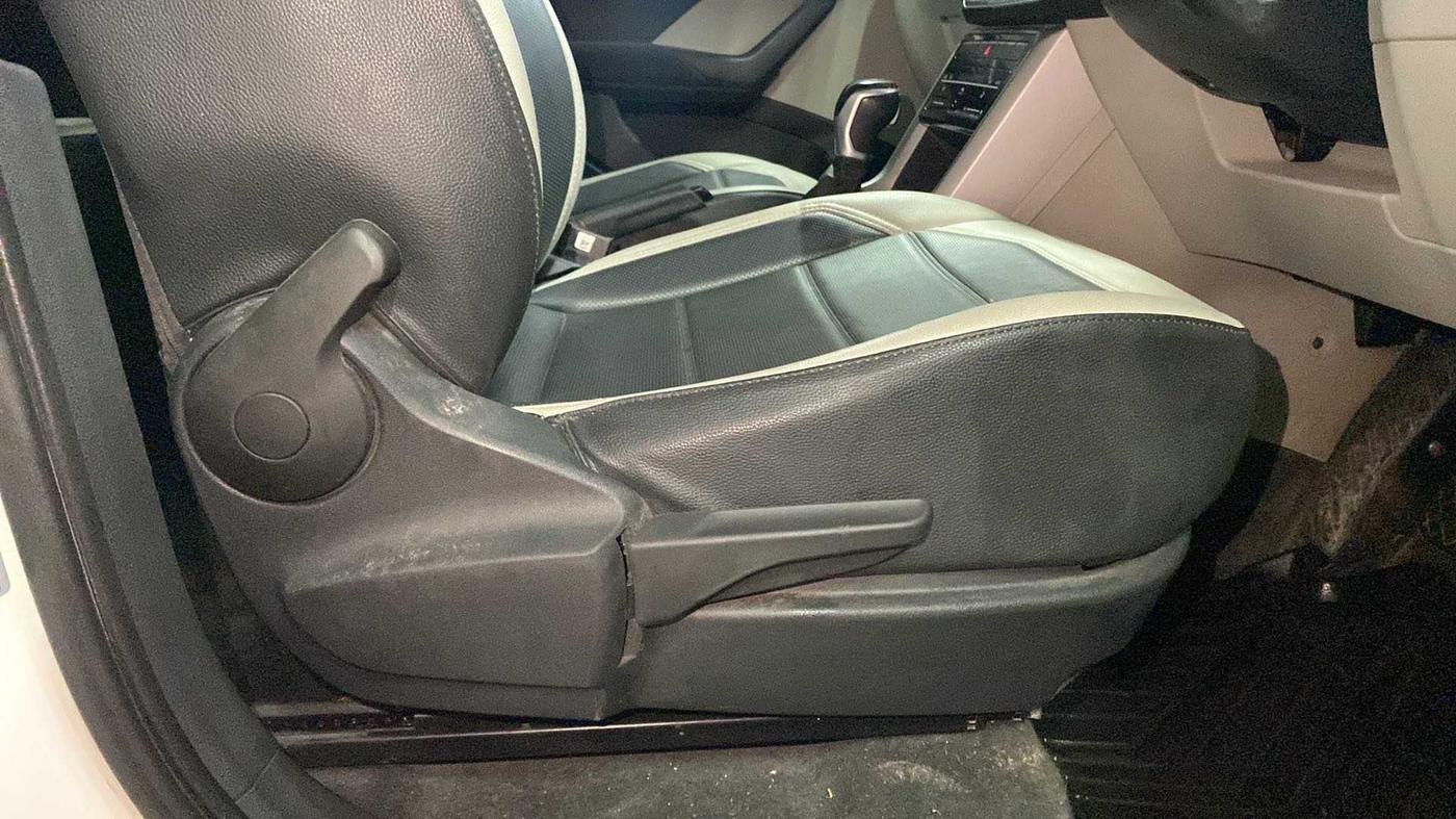 2021 Volkswagen TAIGUN HIGHLINE 1.0 TSI AT, Petrol, Automatic, 49,821 km, Driver Side Adjustment Panel