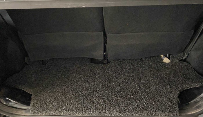 2021 Mahindra Thar LX HT PETROL 4WD MT, Petrol, Manual, 22,784 km, Boot Inside