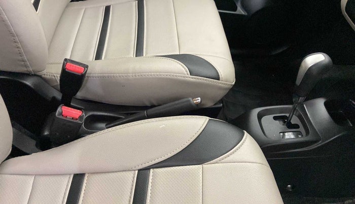 2016 Maruti Wagon R 1.0 VXI AMT, Petrol, Automatic, 21,218 km, Gear Lever