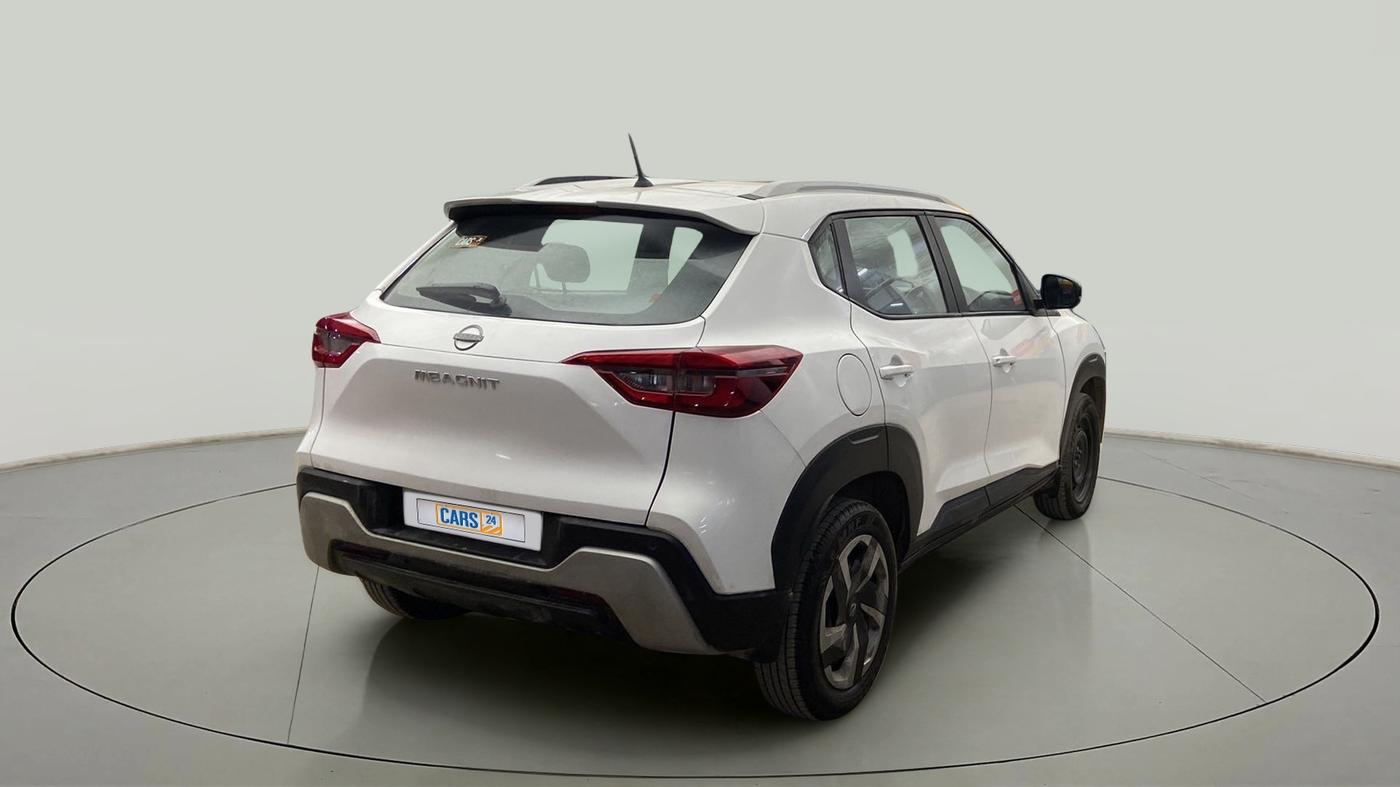 2022 Nissan MAGNITE XL, Petrol, Manual, 15,583 km, Right Back Diagonal