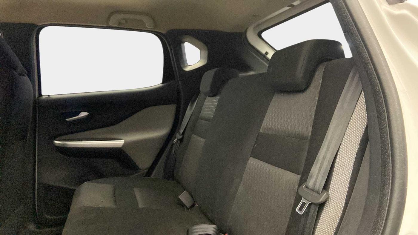 2022 Nissan MAGNITE XL, Petrol, Manual, 15,583 km, Right Side Rear Door Cabin