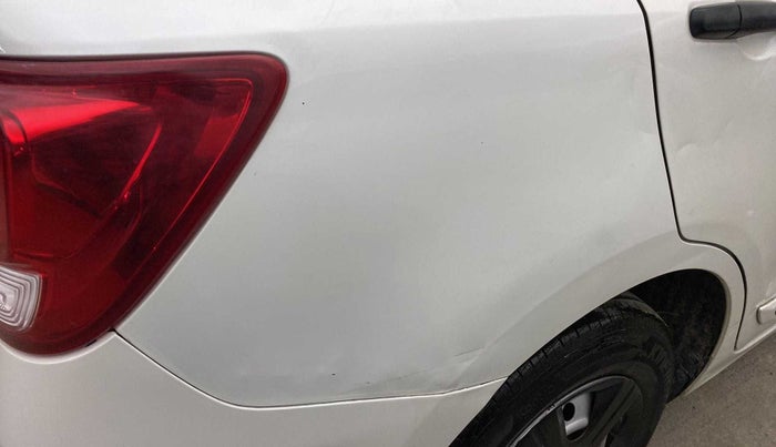 2018 Maruti Dzire LXI, Petrol, Manual, 59,557 km, Right quarter panel - Minor scratches