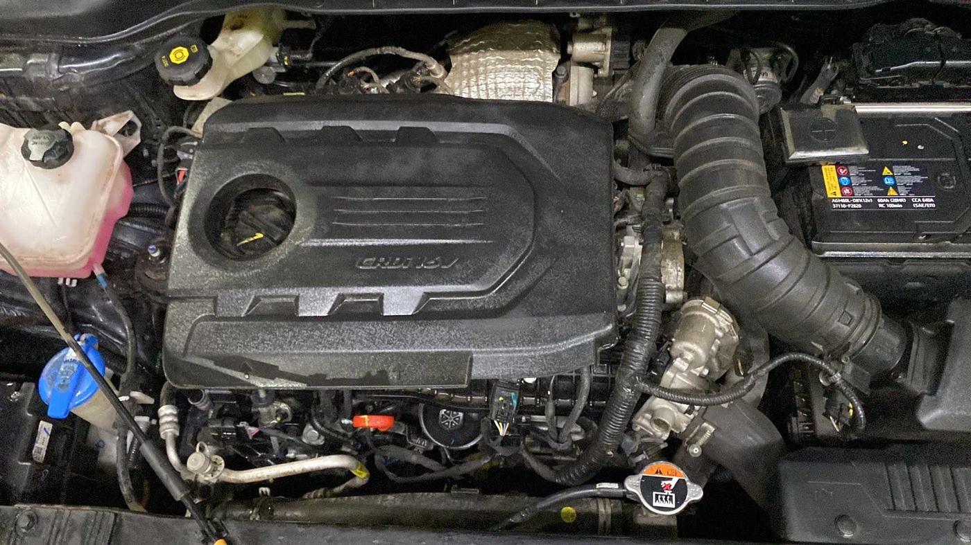 2023 KIA CARENS LUXURY PLUS 1.5 DIESEL AT 7 STR, Diesel, Automatic, 13,662 km, Open Bonet