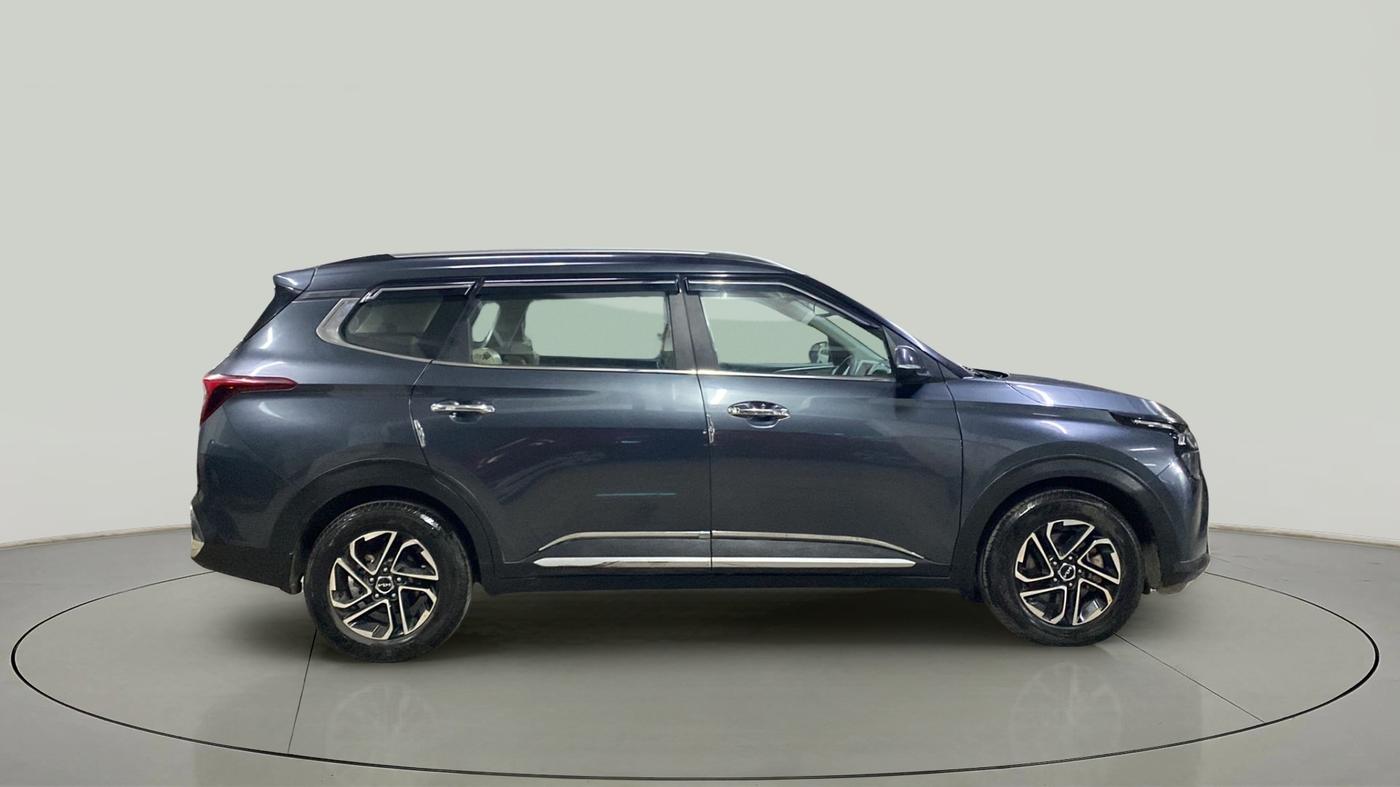 2023 KIA CARENS LUXURY PLUS 1.5 DIESEL AT 7 STR, Diesel, Automatic, 13,662 km, Right Side View