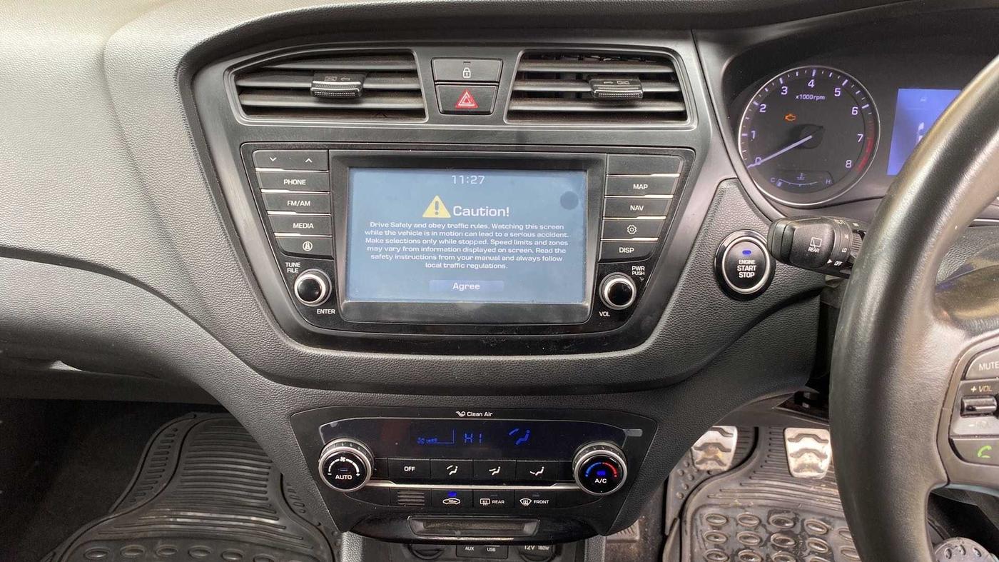 2016 Hyundai i20 Active 1.2 SX, Petrol, Manual, 73,119 km, Air Conditioner
