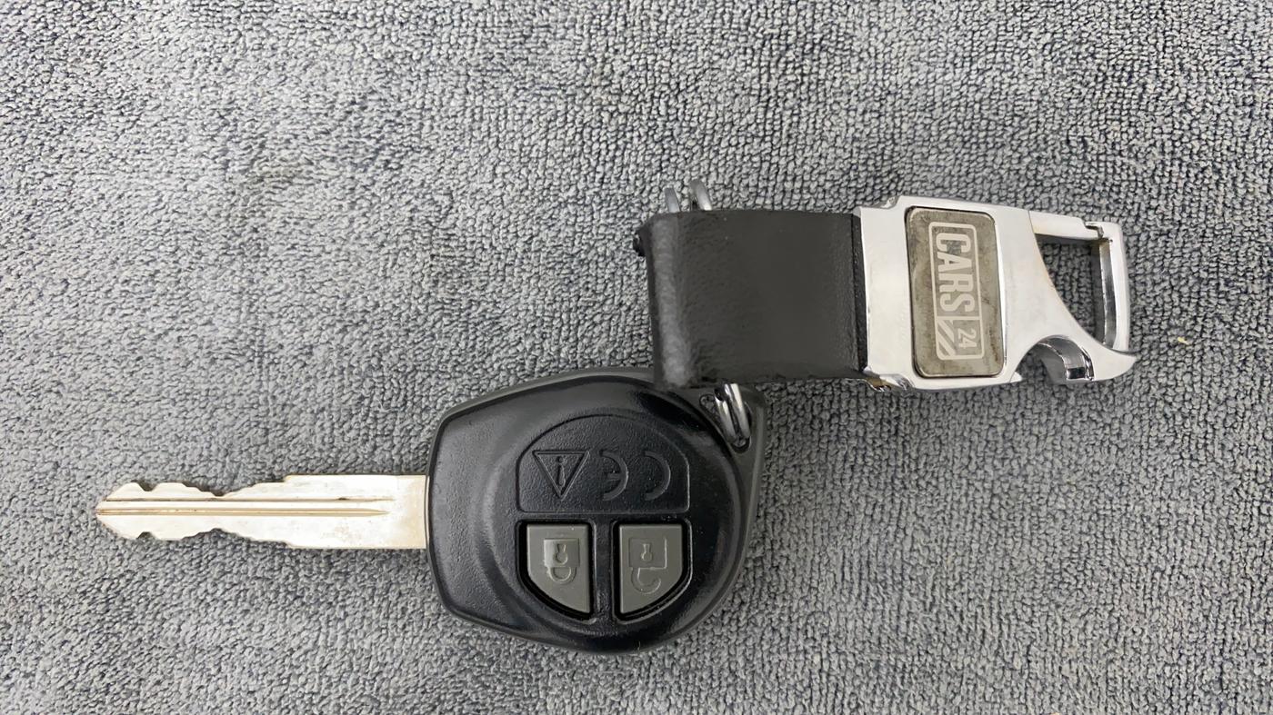 2019 Maruti Baleno DELTA 1.2 K12, Petrol, Manual, 24,998 km, Key Close Up