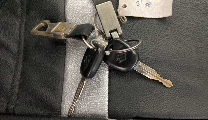 2015 Maruti Alto K10 VXI, Petrol, Manual, 75,053 km, Key Close Up