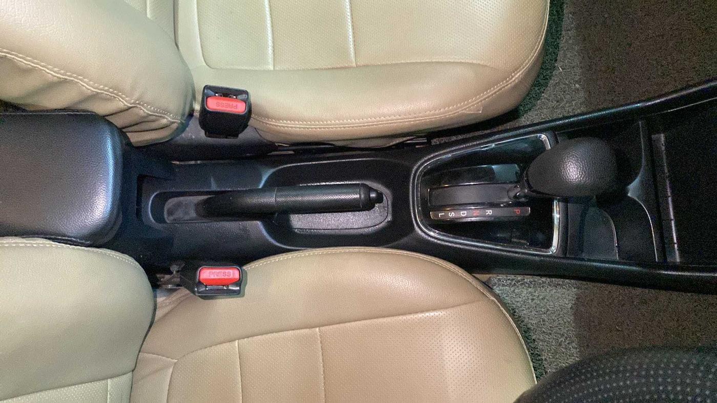 2019 Honda Amaze 1.5L I-DTEC VX CVT, Diesel, Automatic, 44,280 km, Gear Lever