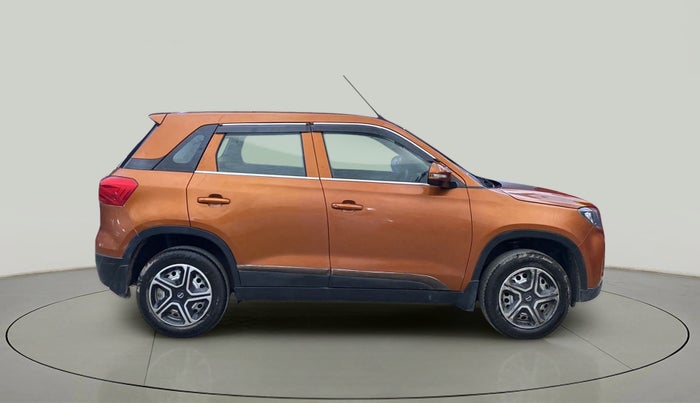 2020 Maruti Vitara Brezza LXI, Petrol, Manual, 29,871 km, Right Side View