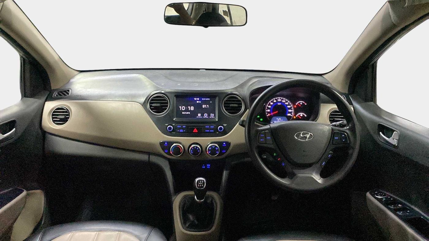 2019 Hyundai Grand i10 SPORTZ 1.2 KAPPA VTVT, Petrol, Manual, 36,823 km, Dashboard