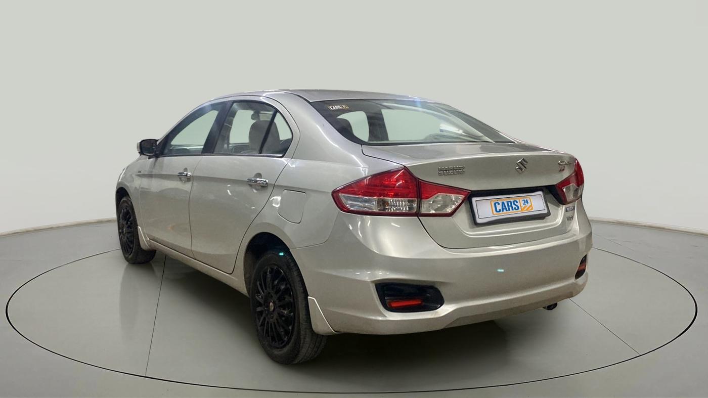 2016 Maruti Ciaz VDI SHVS, Diesel, Manual, 96,990 km, Left Back Diagonal