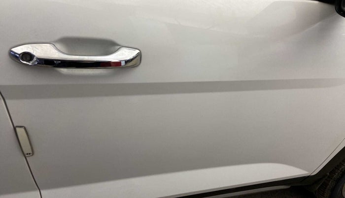 2022 Hyundai Creta SX 1.5 PETROL, Petrol, Manual, 22,962 km, Driver-side door - Minor scratches