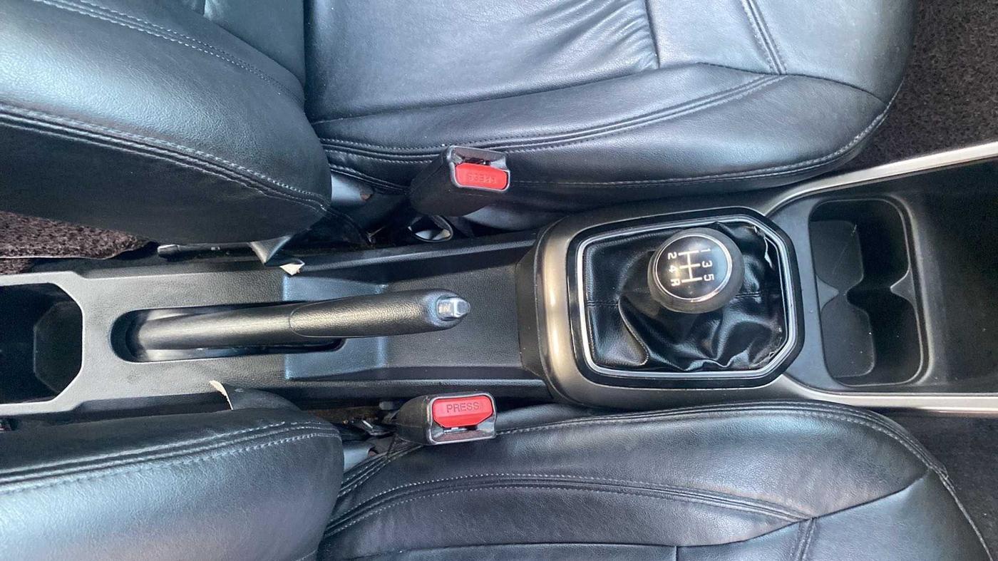 2018 Maruti IGNIS DELTA 1.2, Petrol, Manual, 81,854 km, Gear Lever