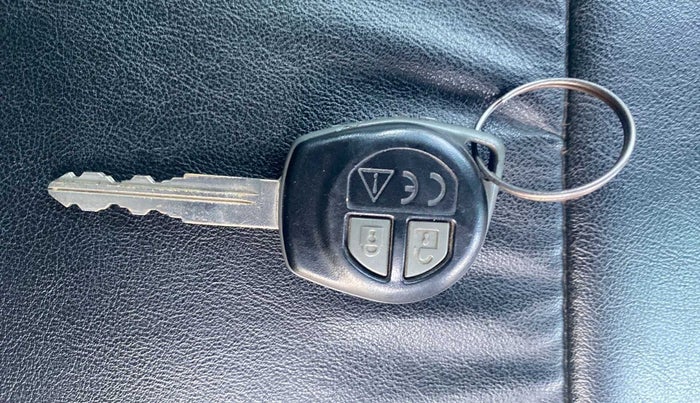 2018 Maruti IGNIS DELTA 1.2, Petrol, Manual, 81,854 km, Key Close Up