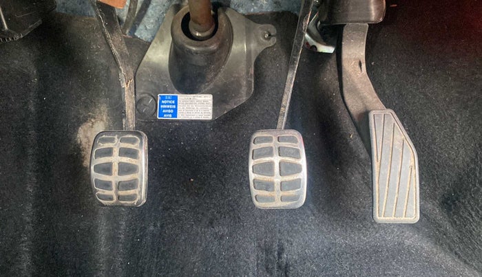 2018 Maruti IGNIS DELTA 1.2, Petrol, Manual, 81,854 km, Pedals