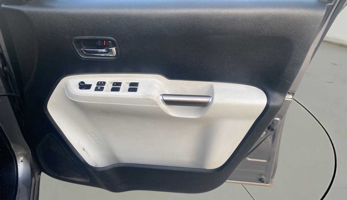 2018 Maruti IGNIS DELTA 1.2, Petrol, Manual, 81,854 km, Driver Side Door Panels Control
