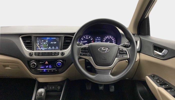 2018 Hyundai Verna 1.6 VTVT SX, Petrol, Manual, 35,965 km, Steering Wheel Close Up