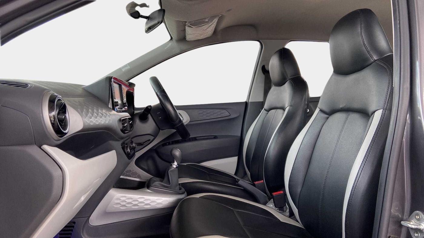 2021 Hyundai GRAND I10 NIOS SPORTZ 1.2 KAPPA VTVT, Petrol, Manual, 18,999 km, Right Side Front Door Cabin