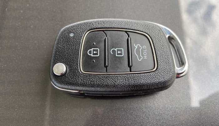 2021 Hyundai GRAND I10 NIOS SPORTZ 1.2 KAPPA VTVT, Petrol, Manual, 18,999 km, Key Close Up
