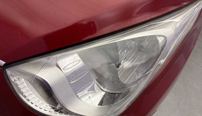 2015 Hyundai Eon D-LITE+, Petrol, Manual, 33,688 km, Left headlight - Minor scratches