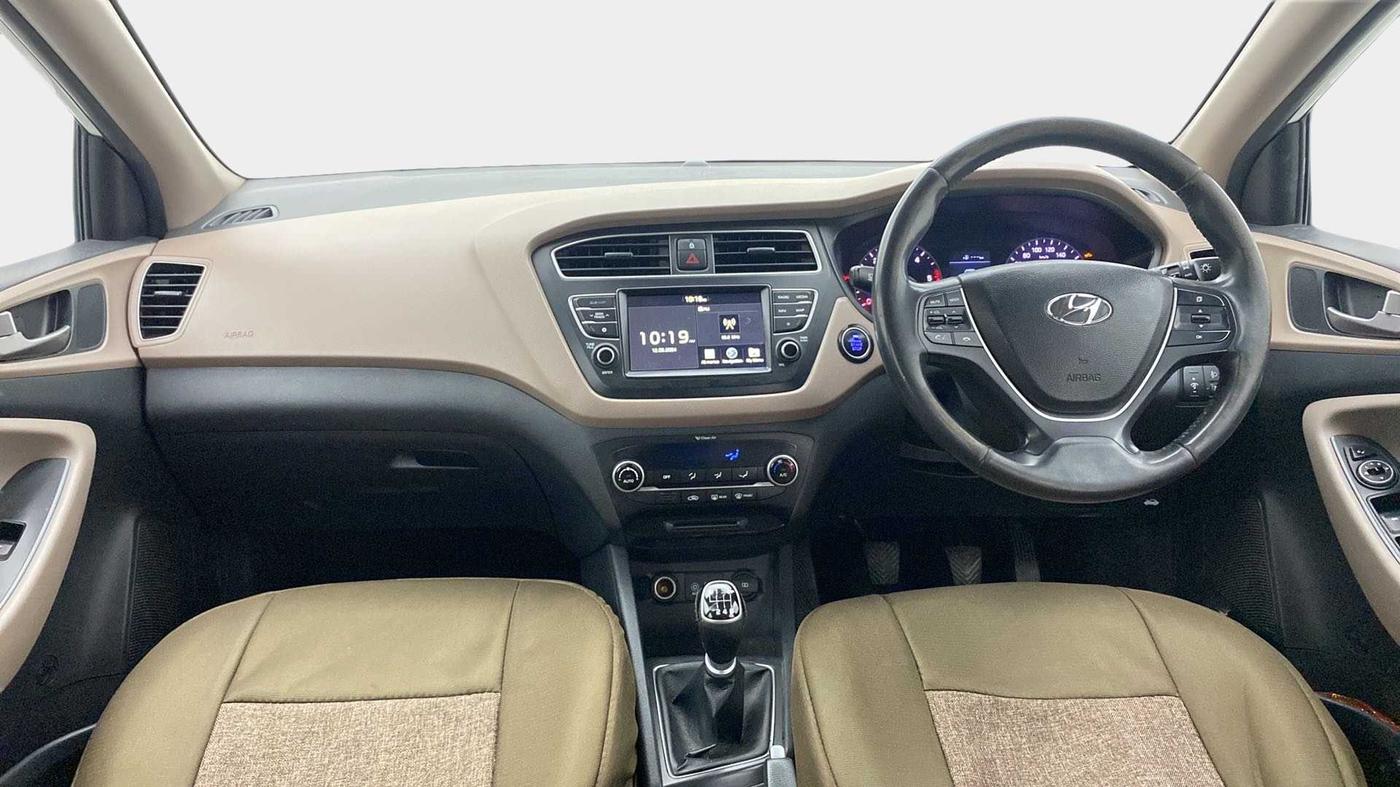 2018 Hyundai Elite i20 ASTA 1.4 CRDI (O), Diesel, Manual, 1,15,435 km, Dashboard