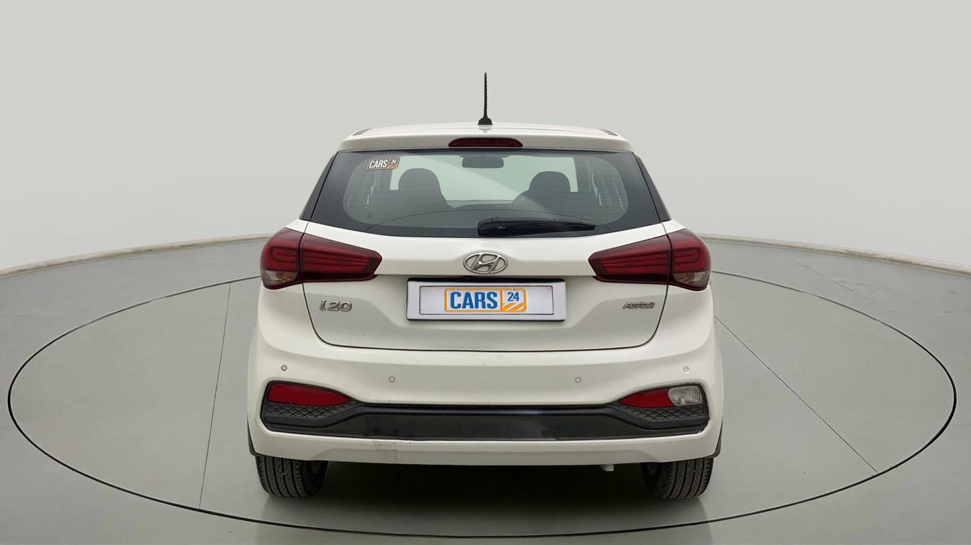 2018 Hyundai Elite i20 ASTA 1.4 CRDI (O), Diesel, Manual, 1,15,435 km, Back/Rear