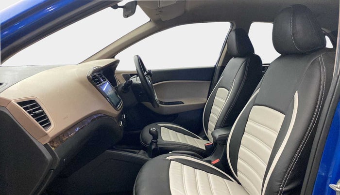 2018 Hyundai Elite i20 SPORTZ 1.2, Petrol, Manual, 49,587 km, Right Side Front Door Cabin