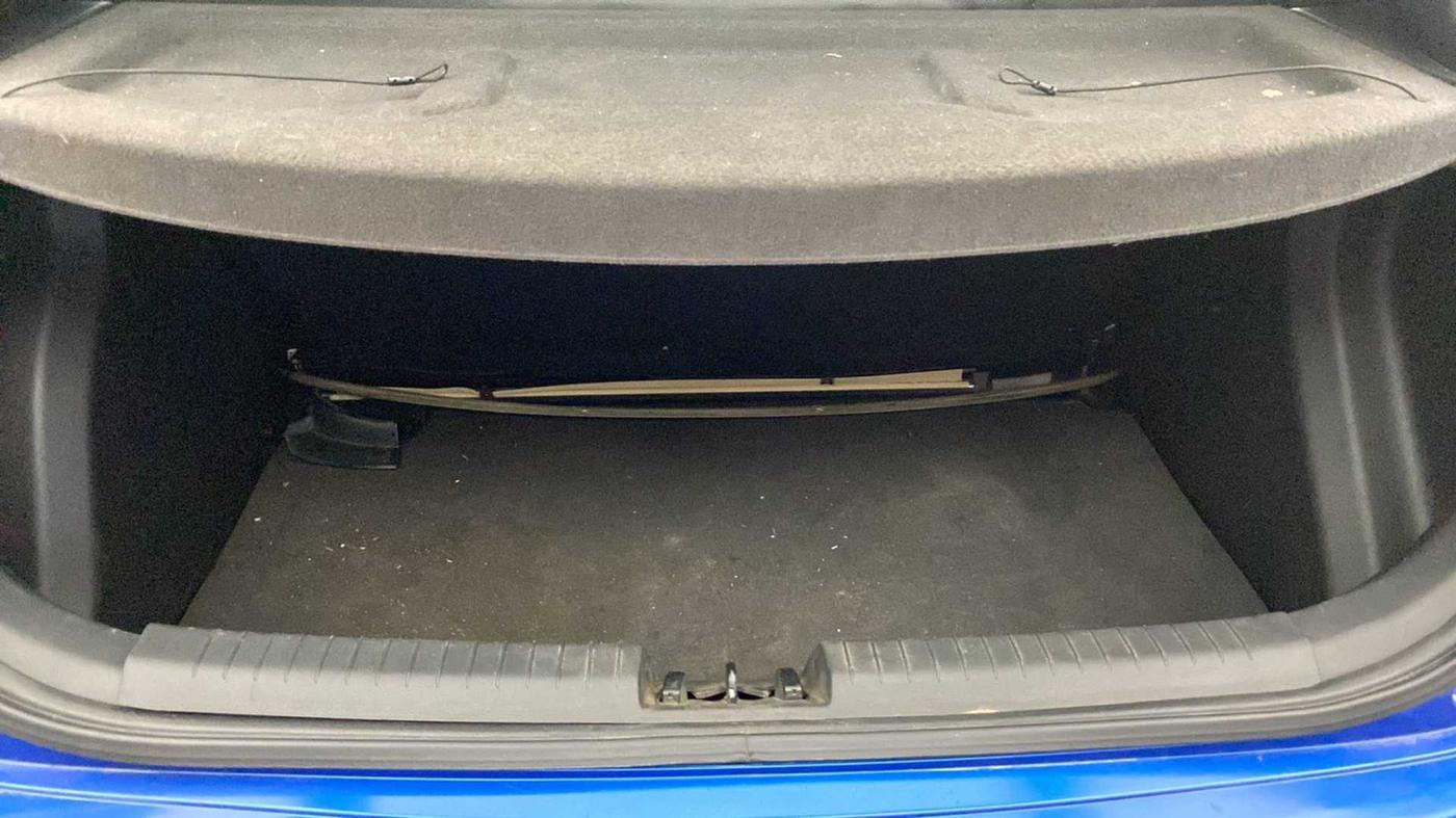 2018 Hyundai Elite i20 SPORTZ 1.2, Petrol, Manual, 49,587 km, Boot Inside