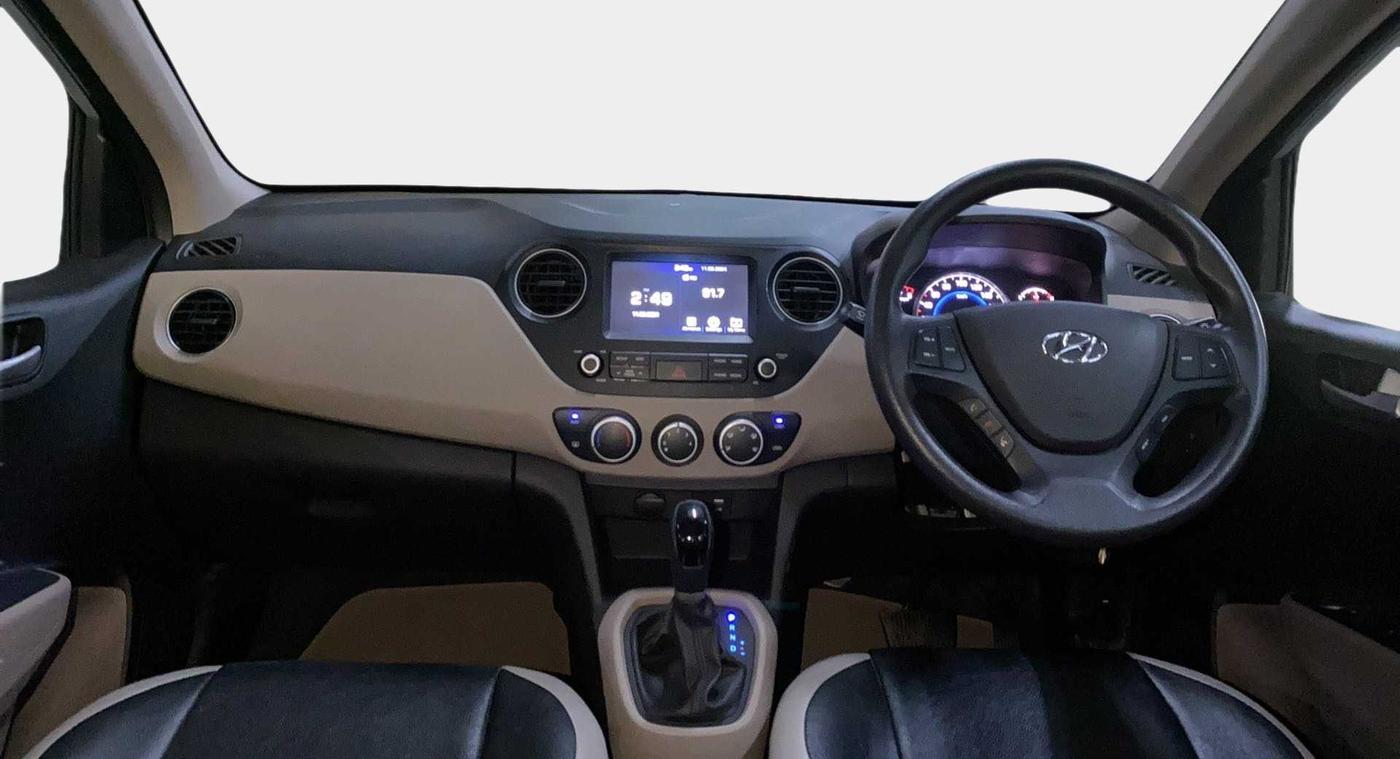 2017 Hyundai Grand i10 SPORTZ (O) AT 1.2 KAPPA VTVT, Petrol, Automatic, 25,157 km, Dashboard