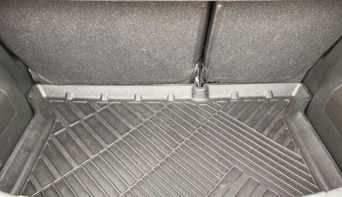 2022 Maruti IGNIS ZETA 1.2, Petrol, Manual, 4,986 km, Boot Inside