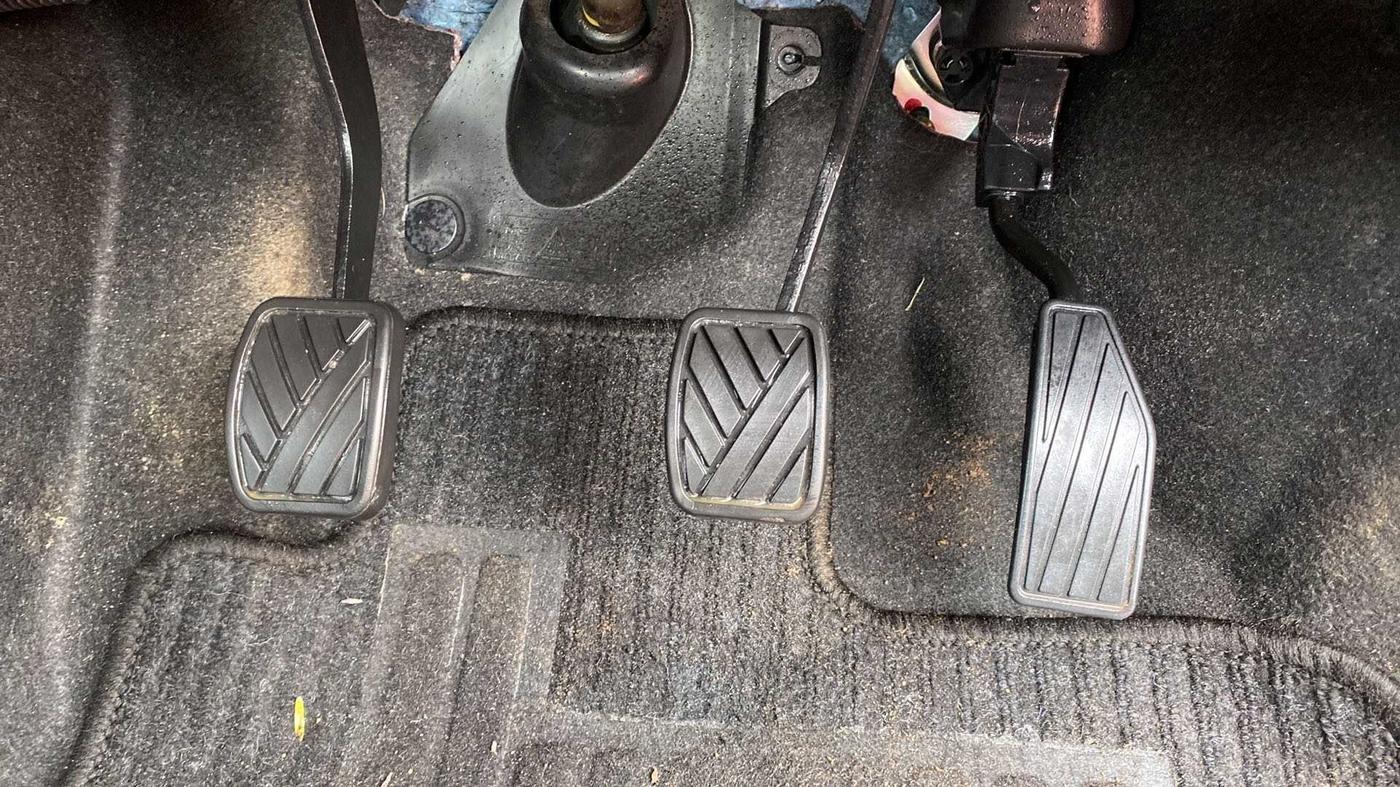 2022 Maruti IGNIS ZETA 1.2, Petrol, Manual, 4,986 km, Pedals