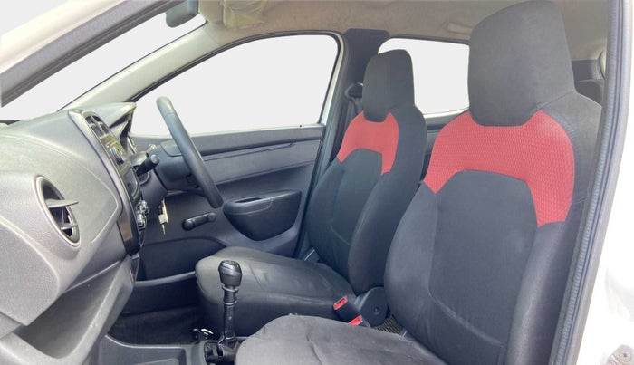 2016 Renault Kwid RXL, Petrol, Manual, 29,813 km, Right Side Front Door Cabin