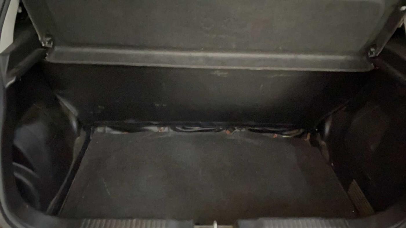 2020 Maruti Swift VXI, Petrol, Manual, 31,991 km, Boot Inside