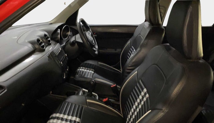2020 Maruti Swift VXI, Petrol, Manual, 31,991 km, Right Side Front Door Cabin