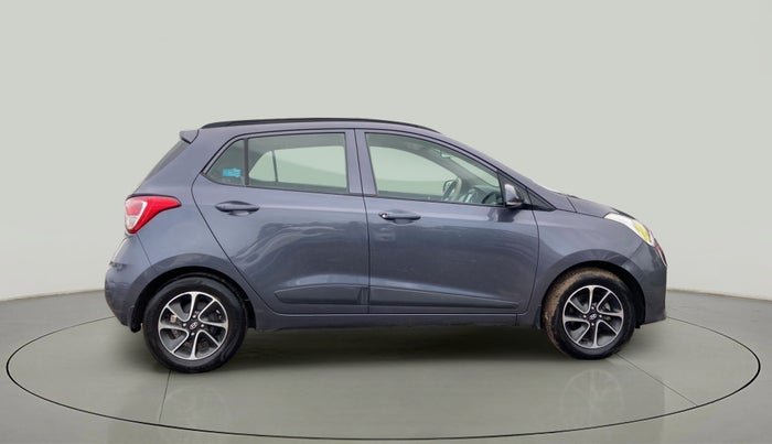 2017 Hyundai Grand i10 SPORTZ (O) AT 1.2 KAPPA VTVT, Petrol, Automatic, 88,596 km, Right Side View