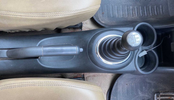 2015 Honda Amaze 1.2L I-VTEC VX, Petrol, Manual, 22,677 km, Gear Lever