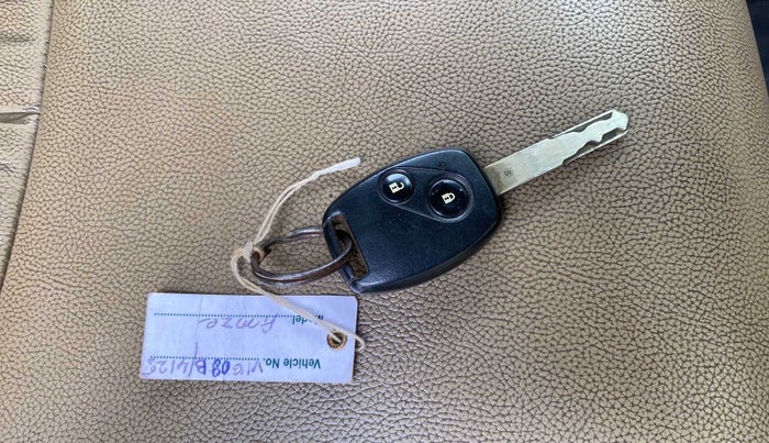 2015 Honda Amaze 1.2L I-VTEC VX, Petrol, Manual, 22,677 km, Key Close Up