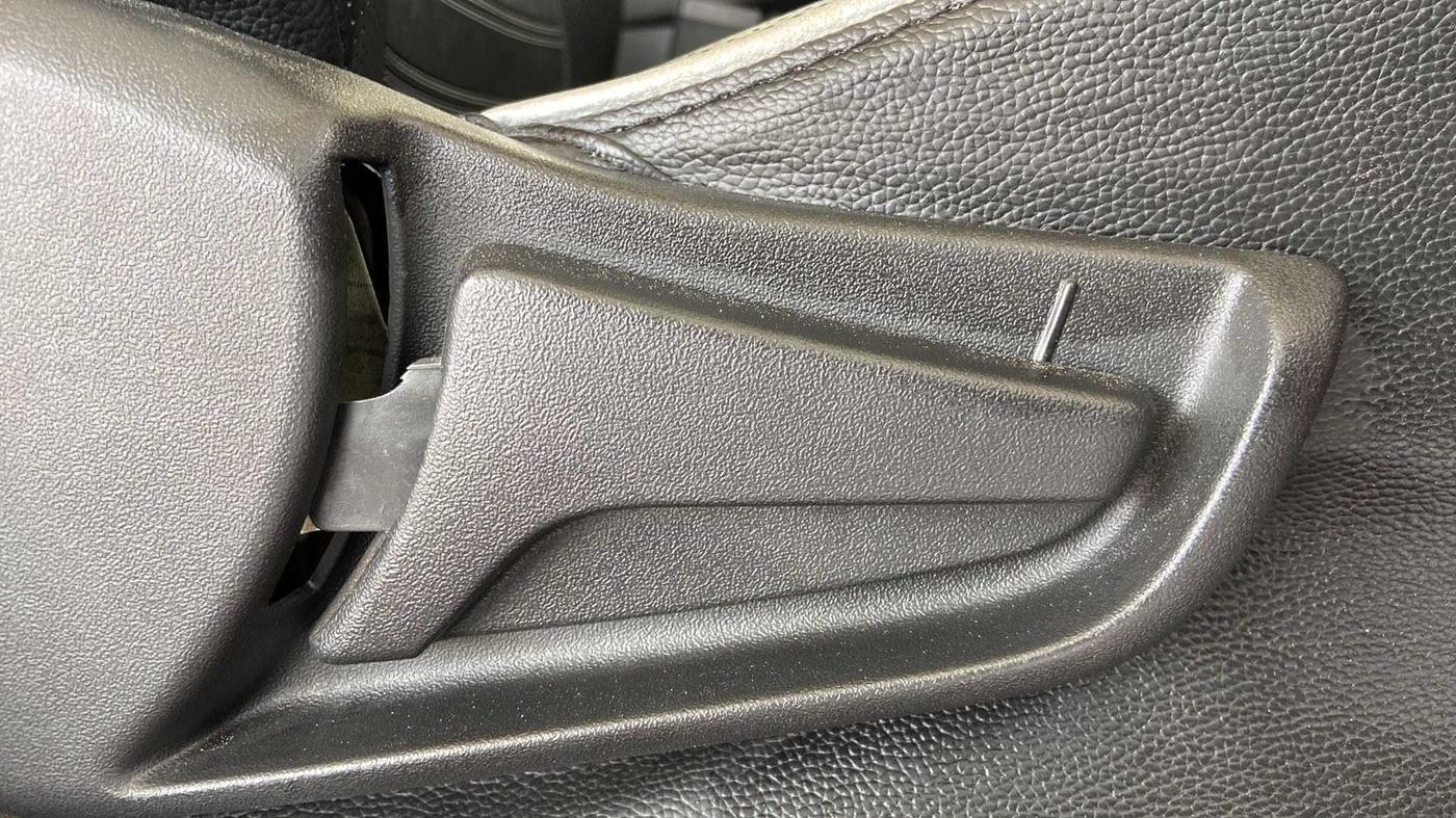 2022 Maruti Alto K10 VXI, Petrol, Manual, 5,122 km, Driver Side Adjustment Panel